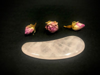 Gua sha, puolikuu ruusukvartsi 